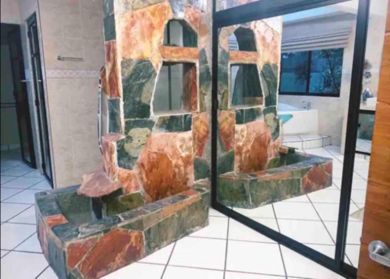 Casa Real Villa *